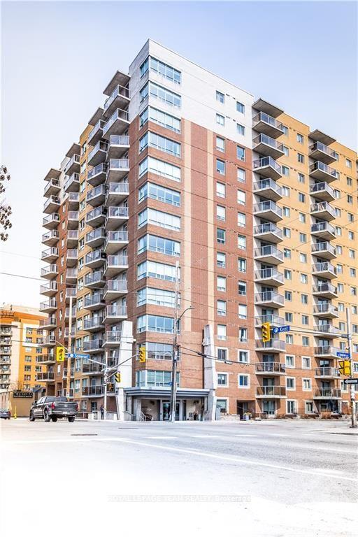 429 Somerset Street West, unit 1401 - 1